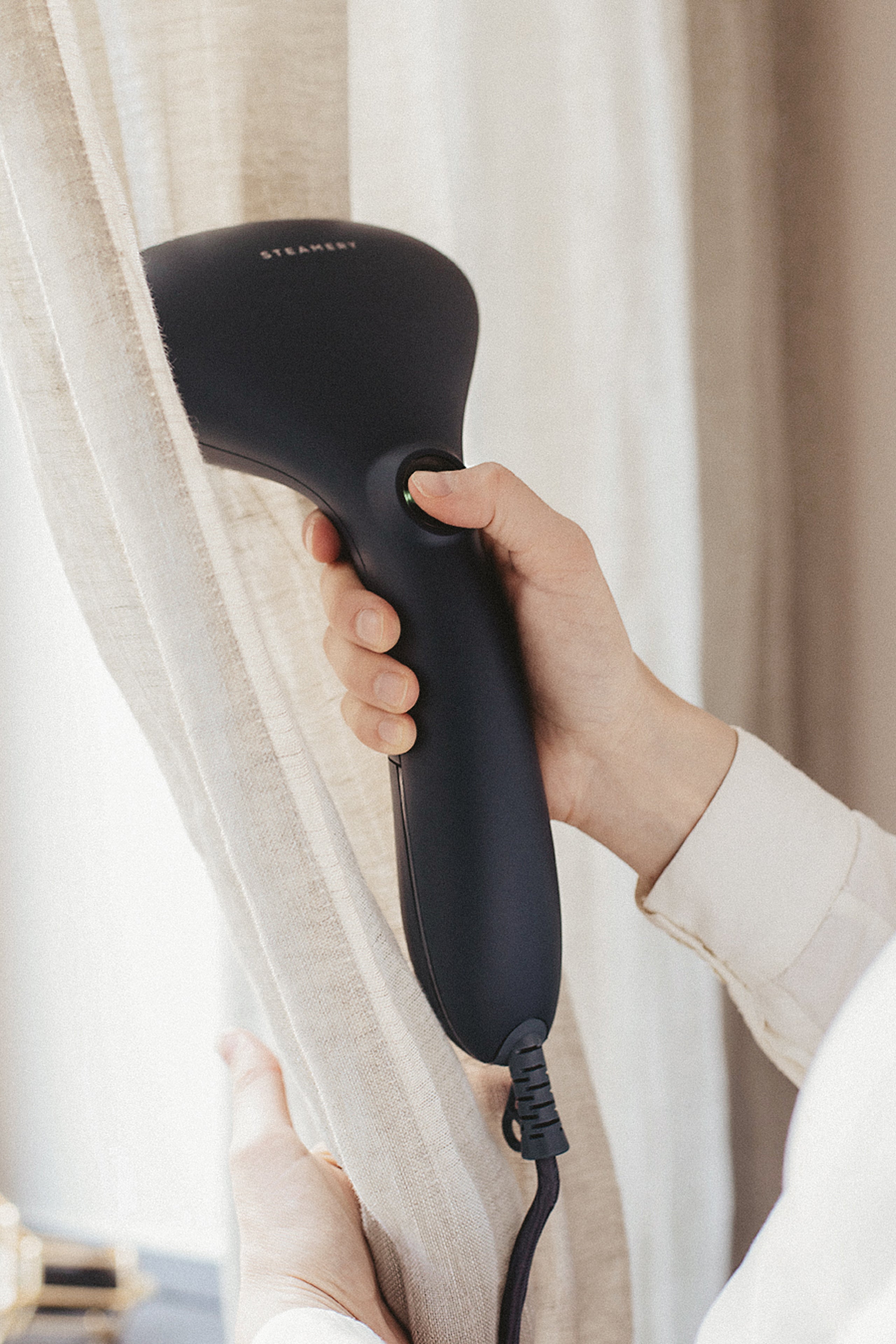 Archive] Cirrus 2 Handheld Steamer – Pink – Steamery