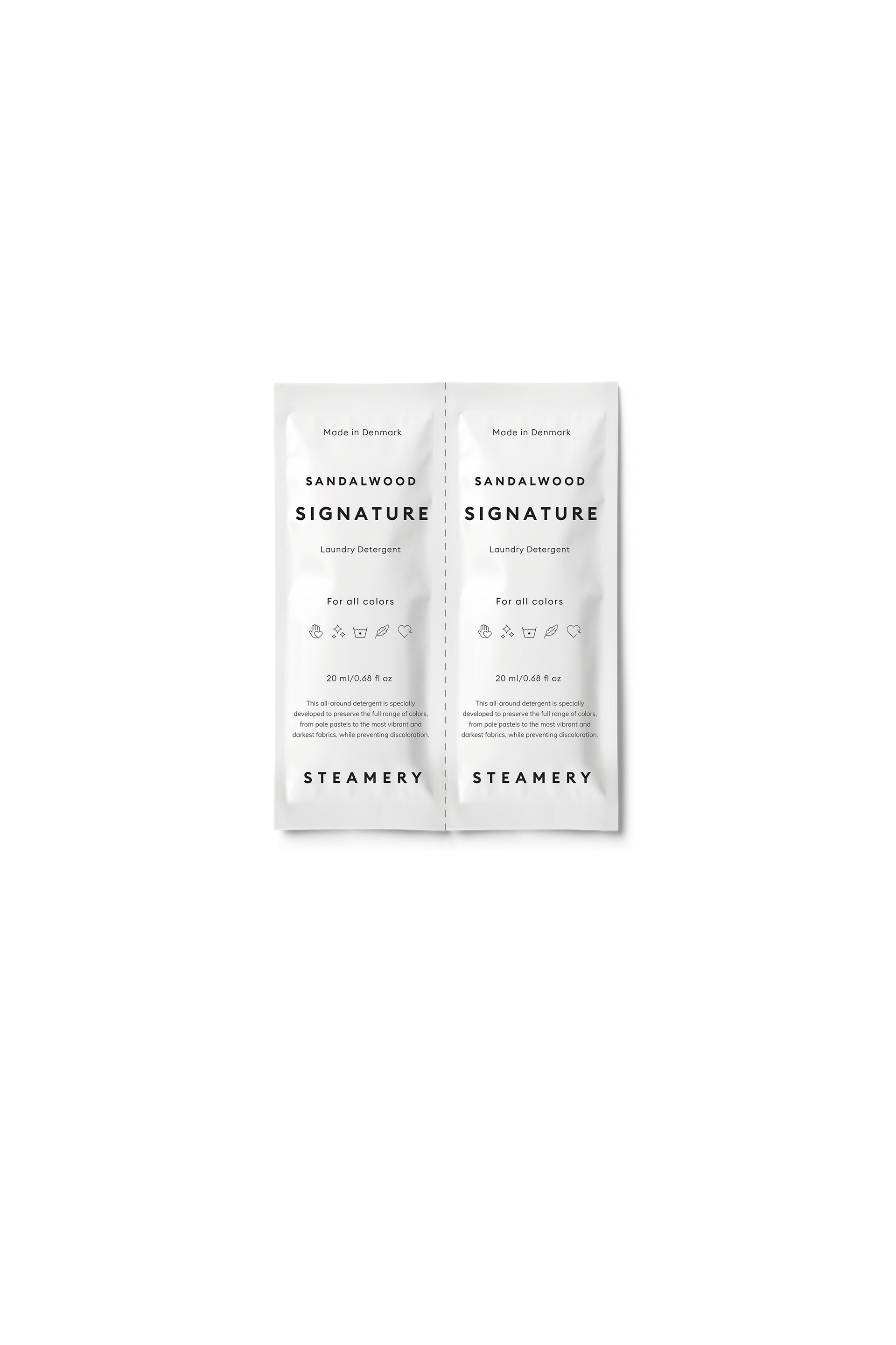 2 sachets of signature laundry detergent